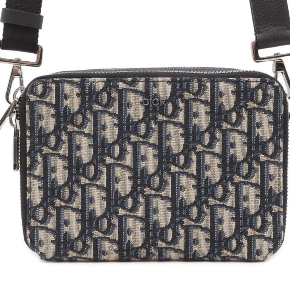 Dior Men's Navy and Beige Belt Bag - Picture 1 of 4